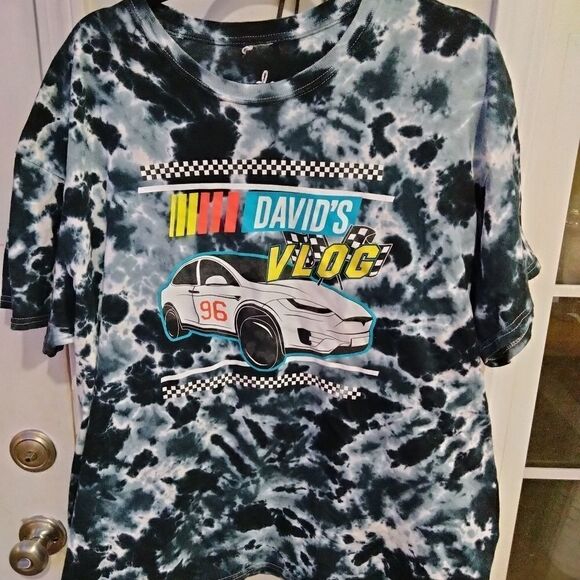 David Dobrik “David’s Vlog” Tesla shirt - Picture 1 of 5